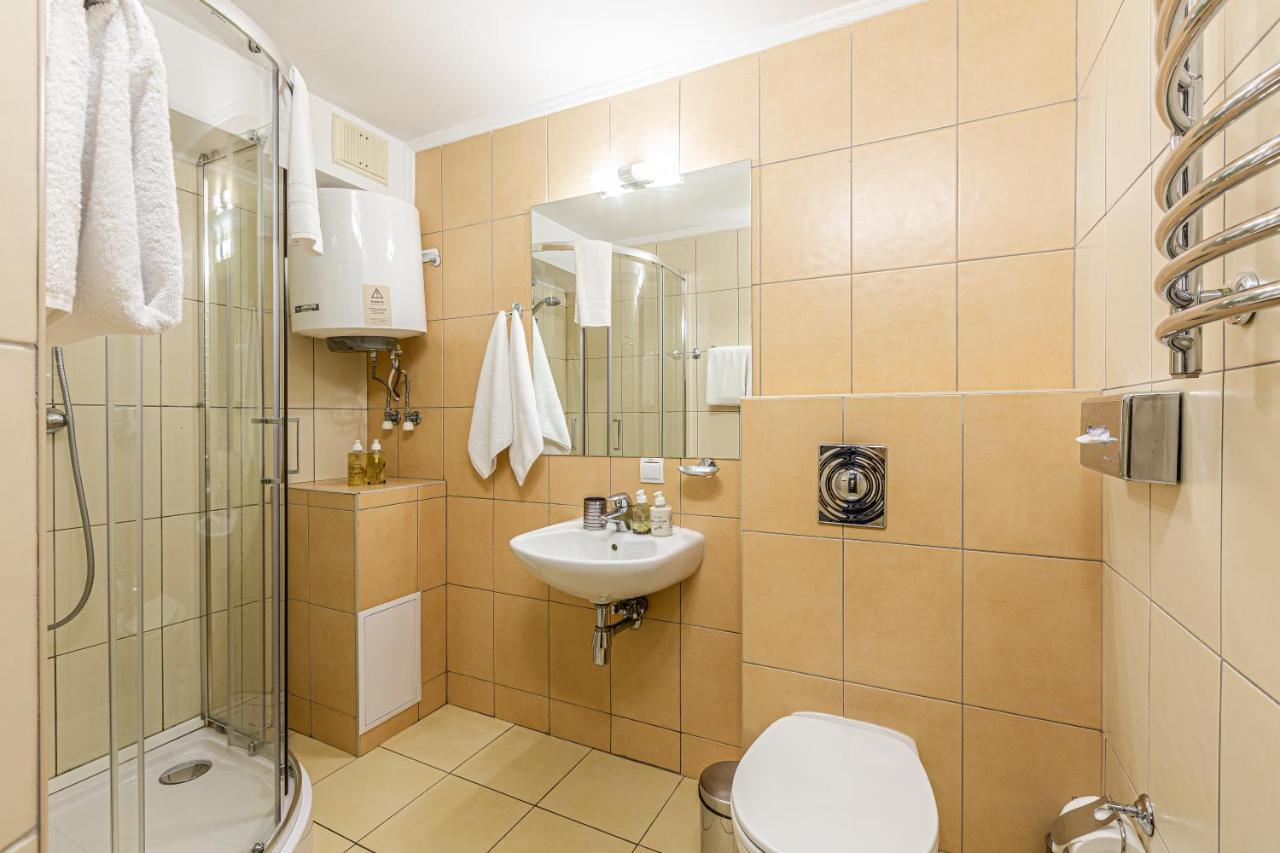 Incognito Boutique Hotel Kiev Ngoại thất bức ảnh