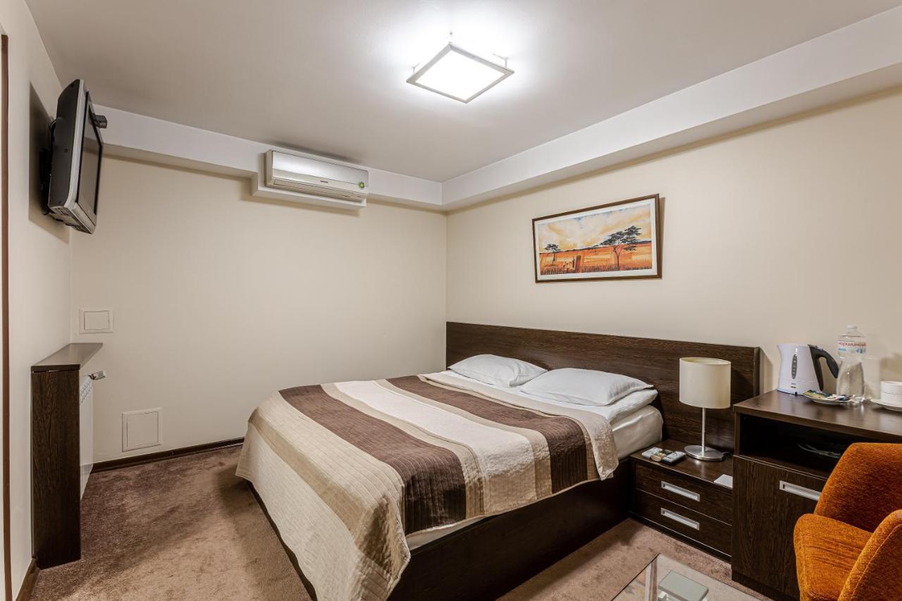 Incognito Boutique Hotel Kiev Ngoại thất bức ảnh