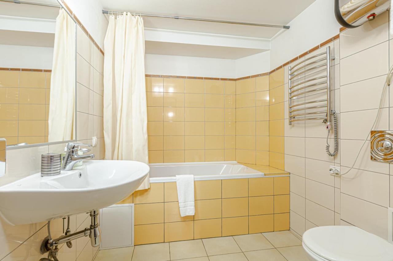 Incognito Boutique Hotel Kiev Ngoại thất bức ảnh