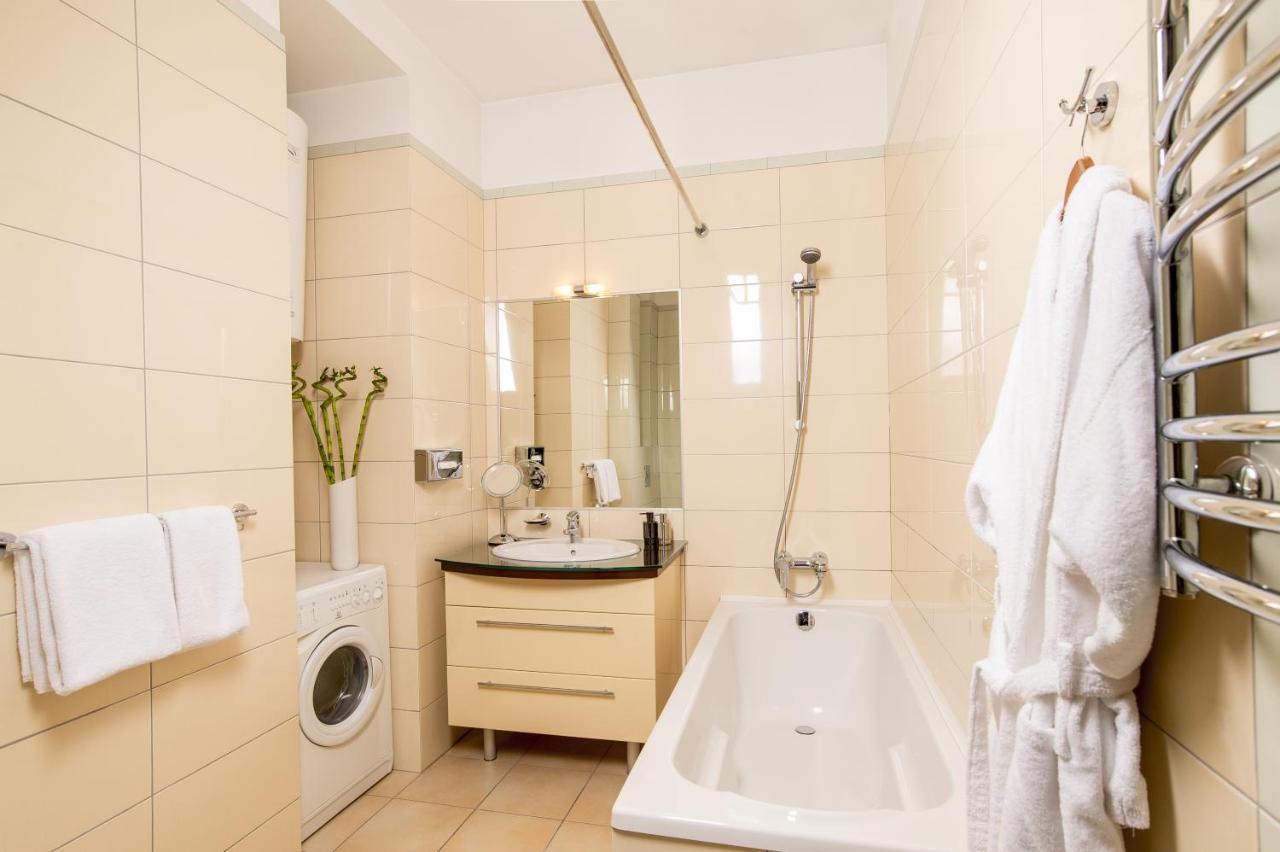 Incognito Boutique Hotel Kiev Ngoại thất bức ảnh